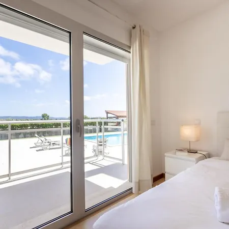 Apartment Carmona A Sao Martinho do Porto